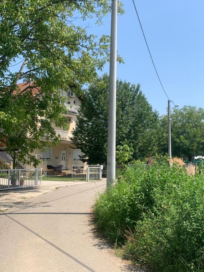 Apartman Na Jezeru Zágráb Kültér fotó
